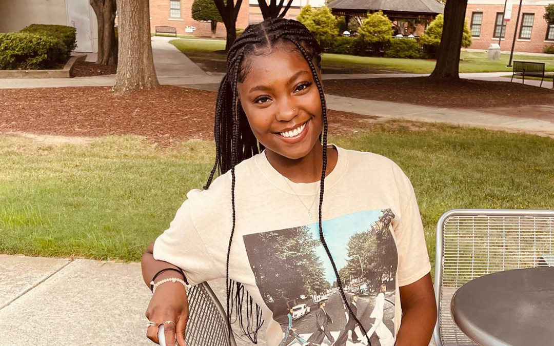 LifeSet helps Keshawna move beyond trauma as she transitions to college